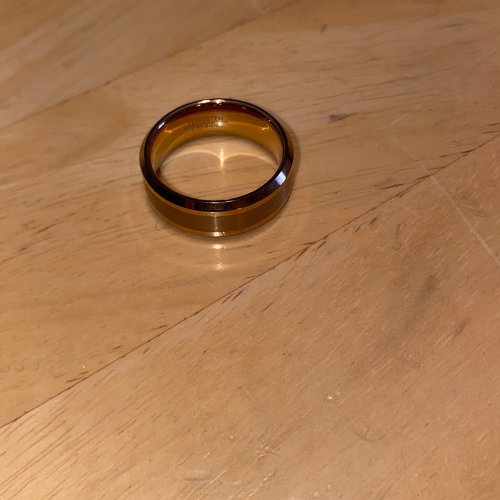Tungsten carbide men’s ring